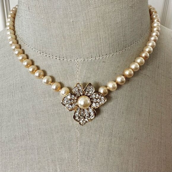 Vintage Attwood & Sawyer (A&S) Faux Pearl Necklace with Rhinestone Flower Clasp - Picture 1 of 12